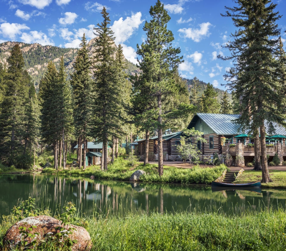 Wilderness Experiences at The Broadmoor Hotel