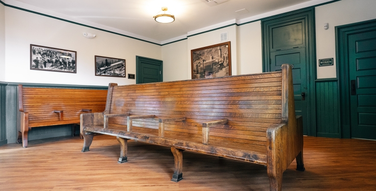 train station bench